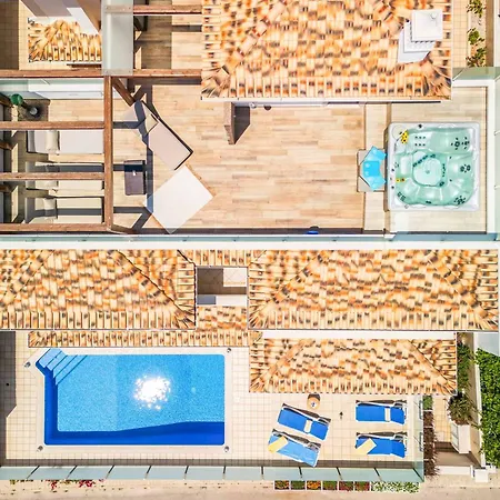 Sunflower Villa *