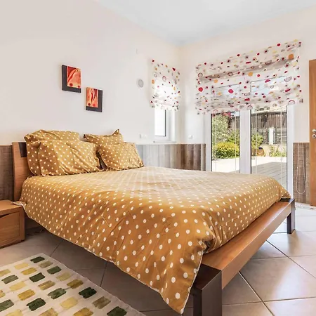 Sunflower אלבופיירה